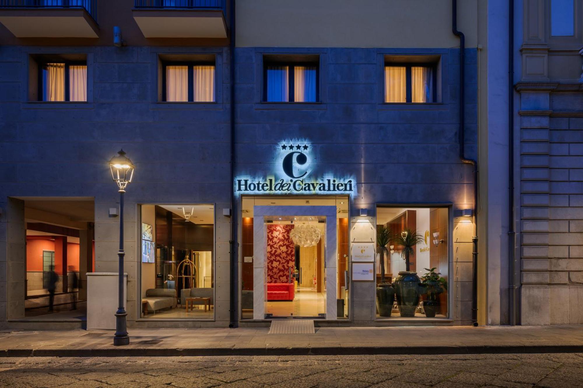 Hotel Dei Cavalieri Caserta - La Reggia Exteriör bild
